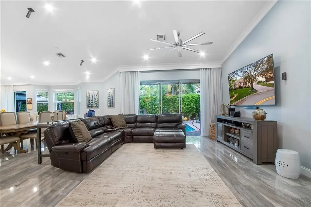10361 NW 54th Place Coral Springs FL 33076