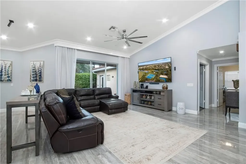 10361 NW 54th Place Coral Springs FL 33076