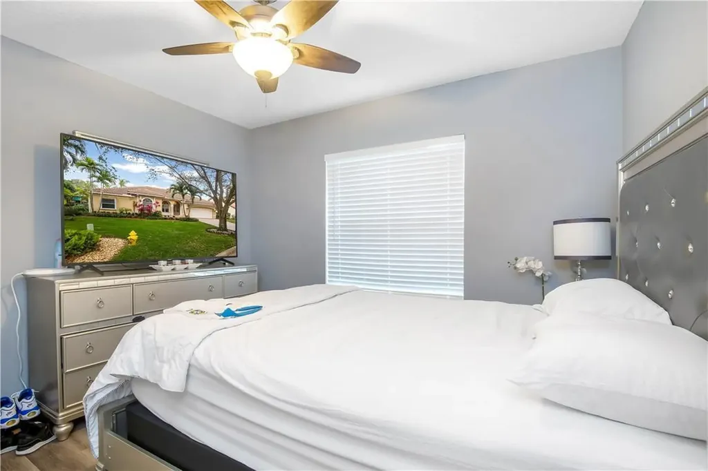 10361 NW 54th Place Coral Springs FL 33076