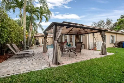 10361 NW 54th Place Coral Springs FL 33076