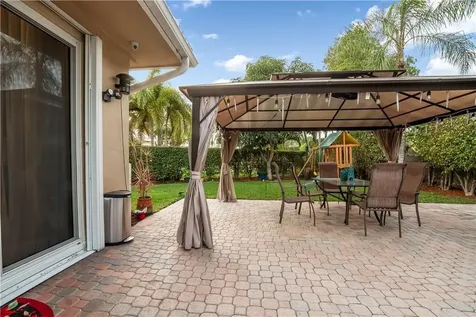 10361 NW 54th Place Coral Springs FL 33076