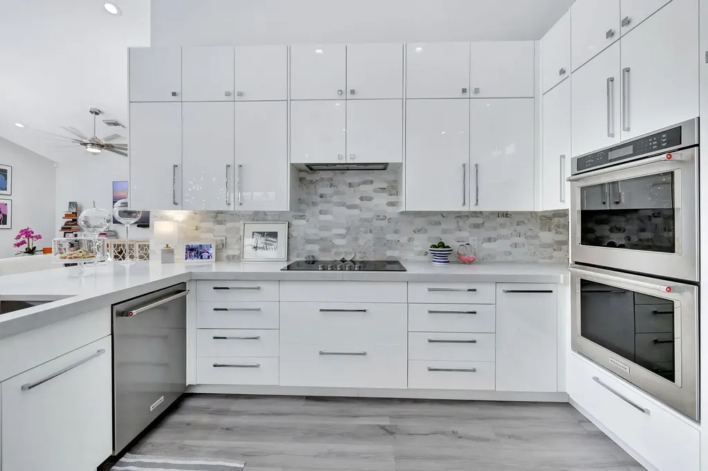 2298 NW 57th Street Boca Raton FL 33496