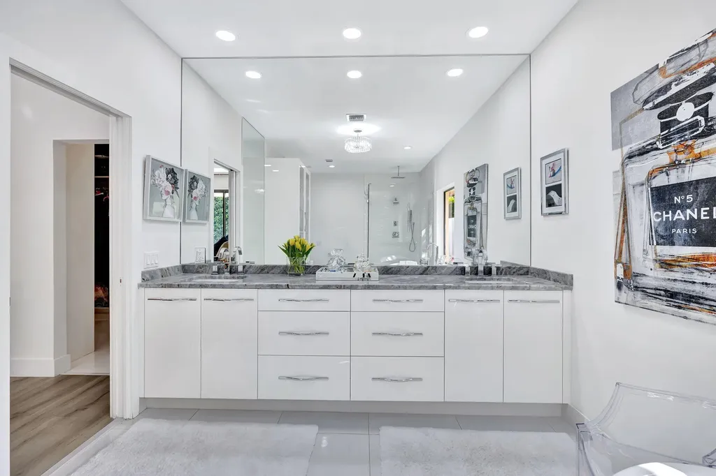 2298 NW 57th Street Boca Raton FL 33496