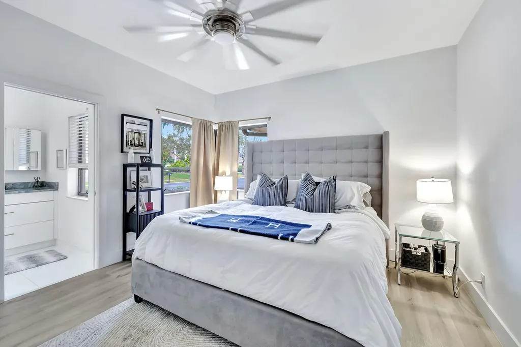 2298 NW 57th Street Boca Raton FL 33496