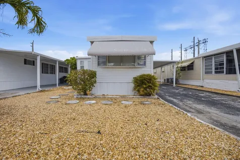 2917 SW 54th Street Dania Beach FL 33312