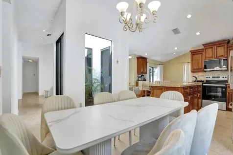 10527 Zurich Street Cooper City FL 33026