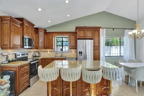 10527 Zurich Street Cooper City FL 33026