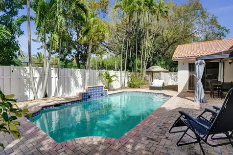10527 Zurich Street Cooper City FL 33026