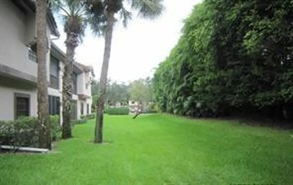 5438 Verona Drive Unit 812 L Drive Boynton Beach FL 33437