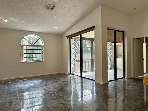 5438 Verona Drive Unit 812 L Drive Boynton Beach FL 33437