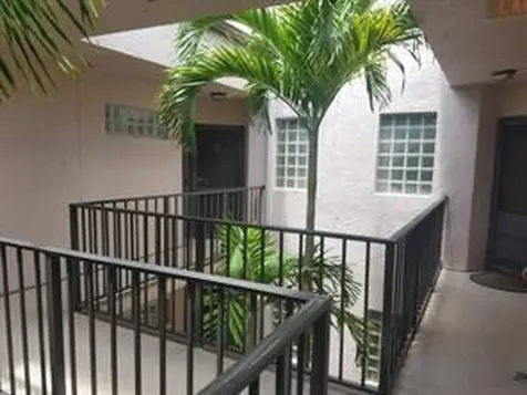 5438 Verona Drive Unit 812 L Drive Boynton Beach FL 33437
