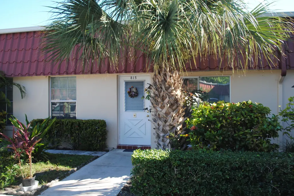 815 Salem Lane Lake Worth FL 33467