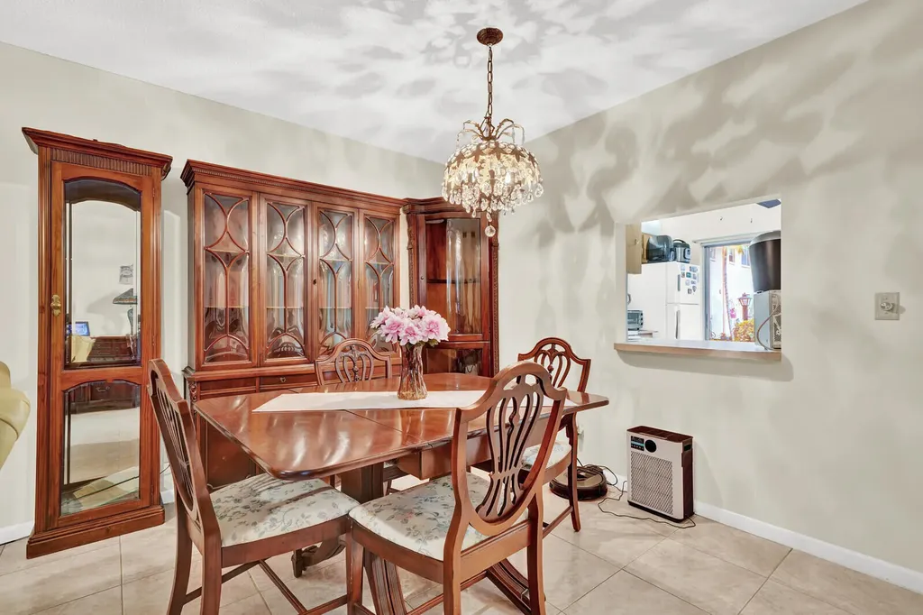 815 Salem Lane Lake Worth FL 33467