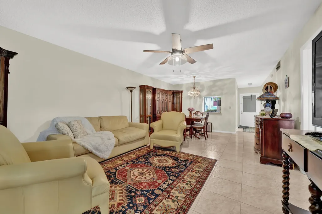 815 Salem Lane Lake Worth FL 33467