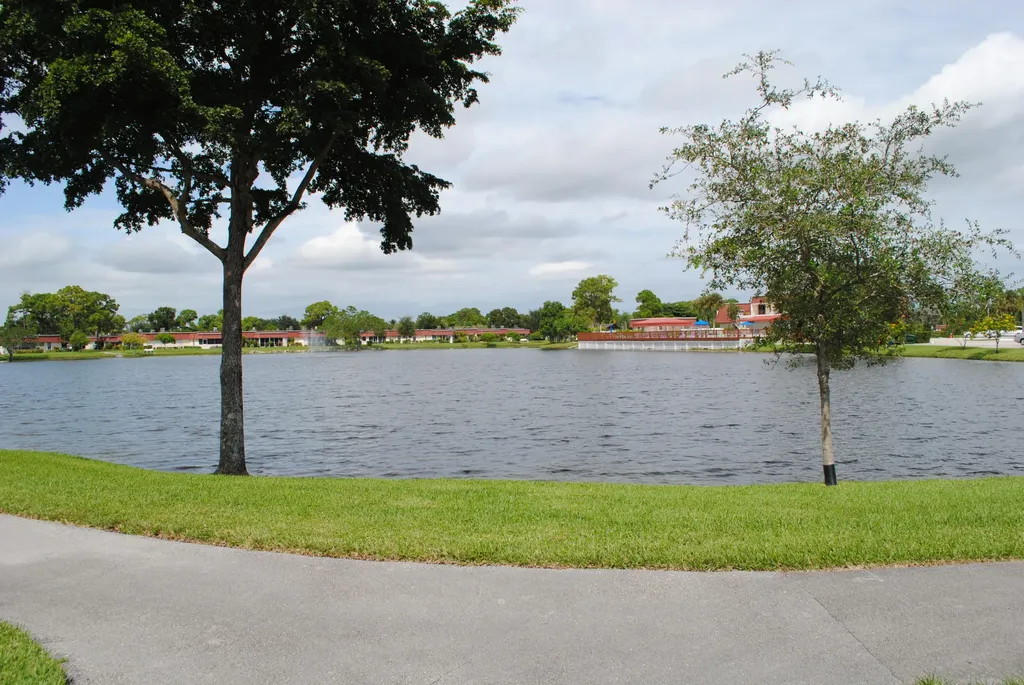 815 Salem Lane Lake Worth FL 33467