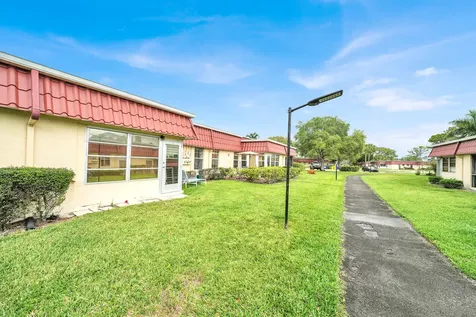 815 Salem Lane Lake Worth FL 33467