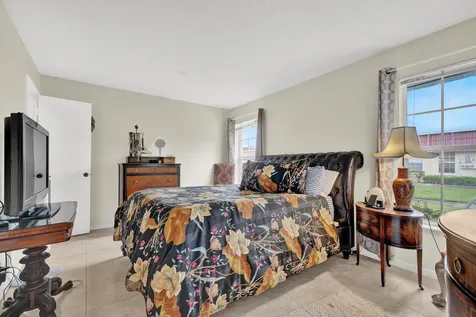 815 Salem Lane Lake Worth FL 33467