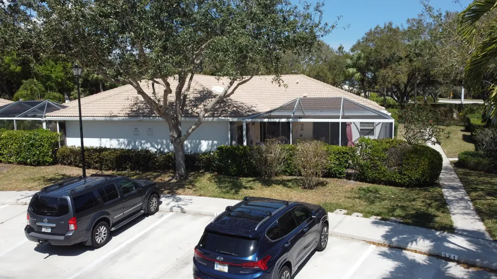 2903 Pin Oak Court Palm Beach Gardens FL 33410