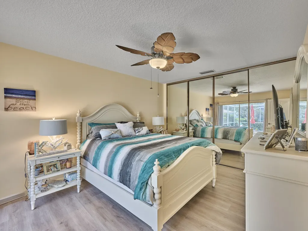2903 Pin Oak Court Palm Beach Gardens FL 33410