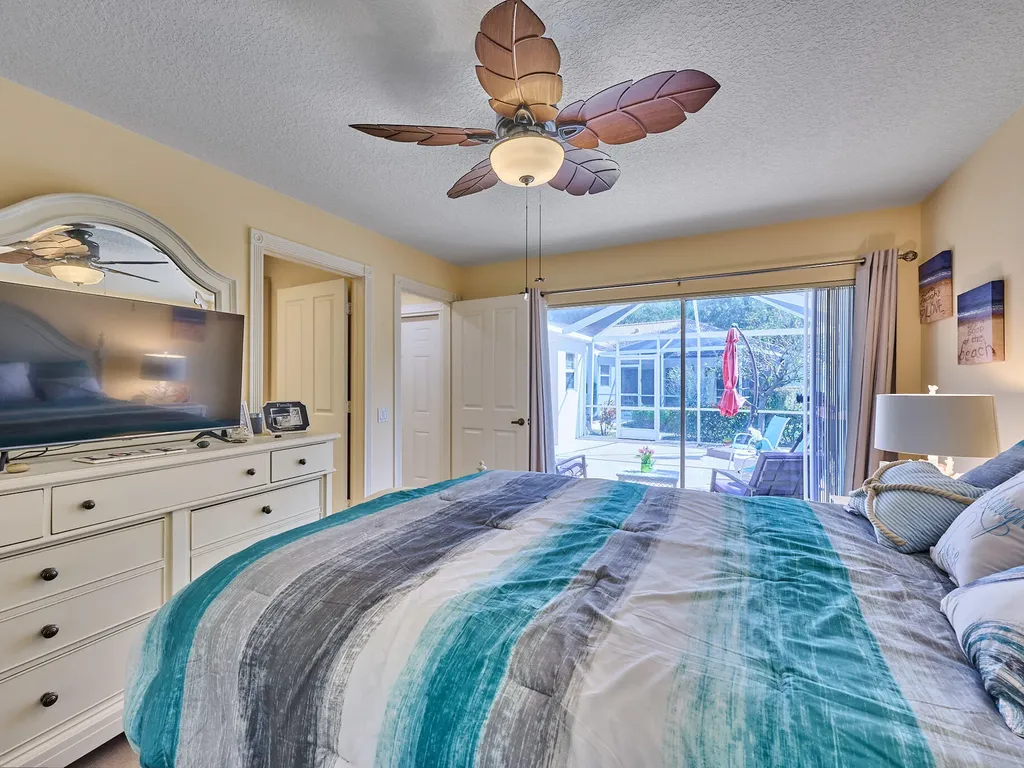 2903 Pin Oak Court Palm Beach Gardens FL 33410