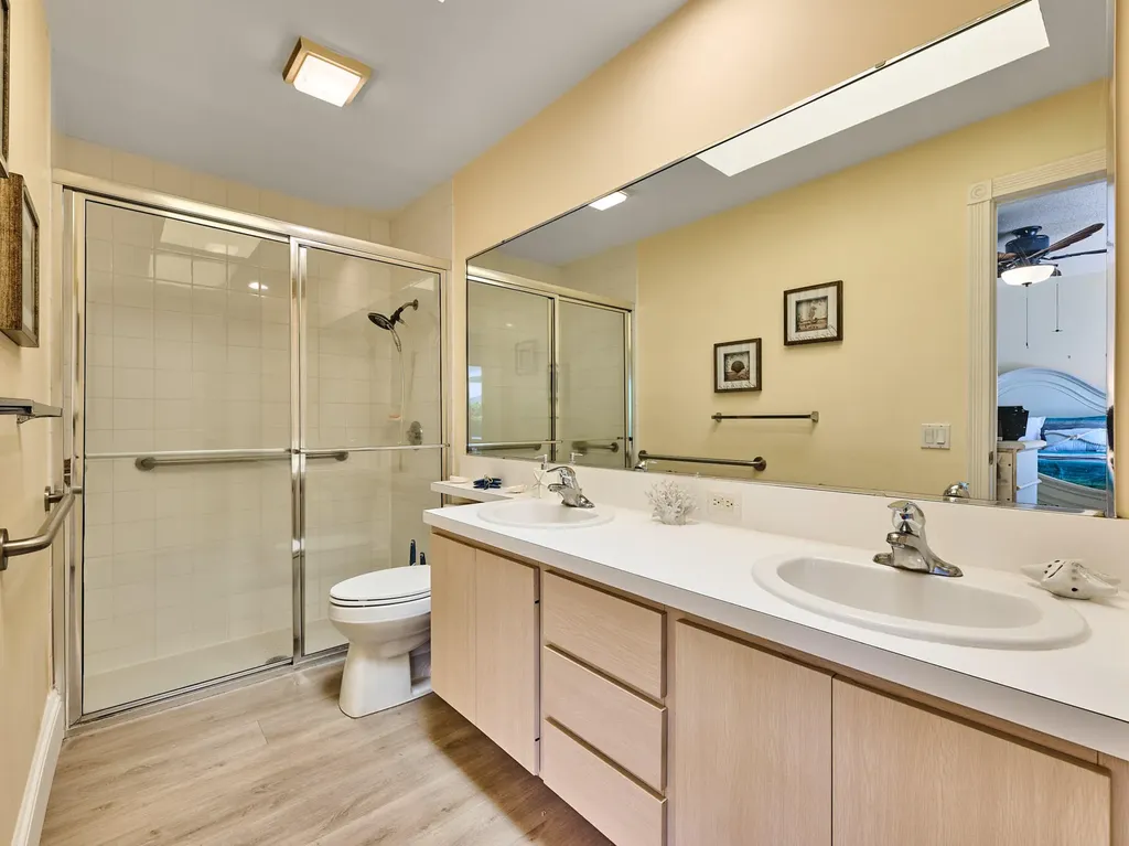 2903 Pin Oak Court Palm Beach Gardens FL 33410
