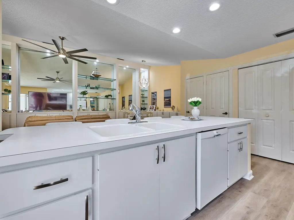 2903 Pin Oak Court Palm Beach Gardens FL 33410