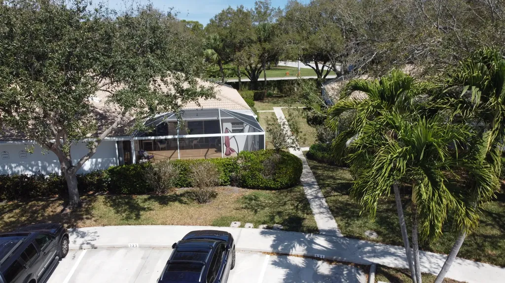 2903 Pin Oak Court Palm Beach Gardens FL 33410