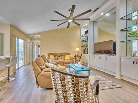2903 Pin Oak Court Palm Beach Gardens FL 33410