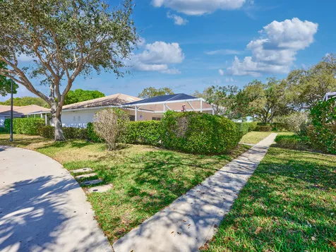 2903 Pin Oak Court Palm Beach Gardens FL 33410