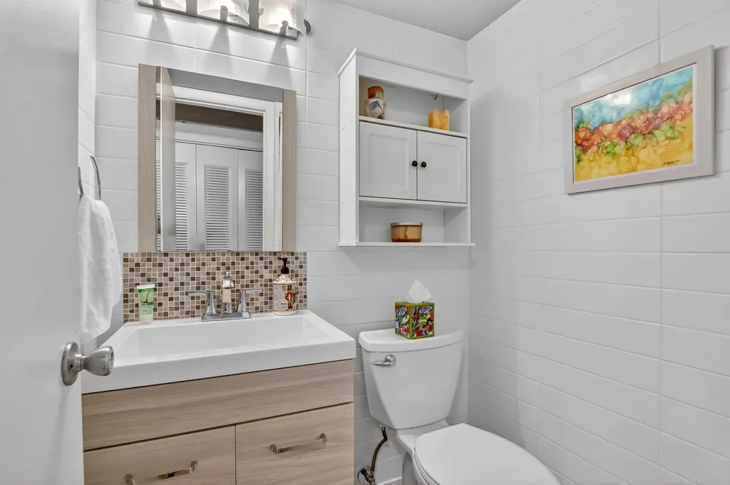 2074 Cambridge D Deerfield Beach FL 33442
