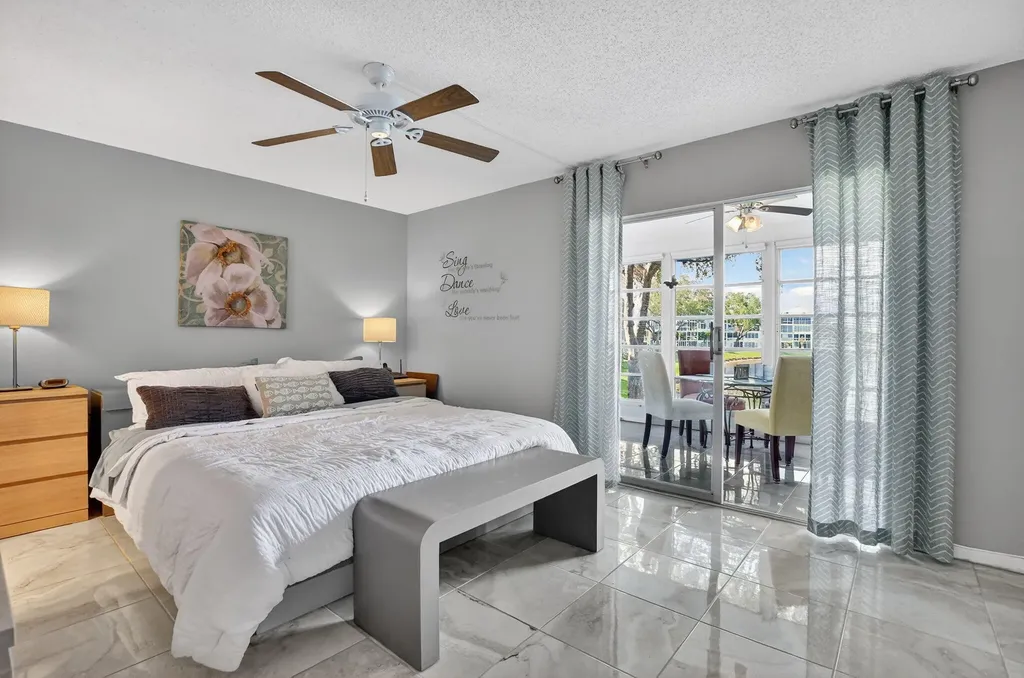 2074 Cambridge D Deerfield Beach FL 33442