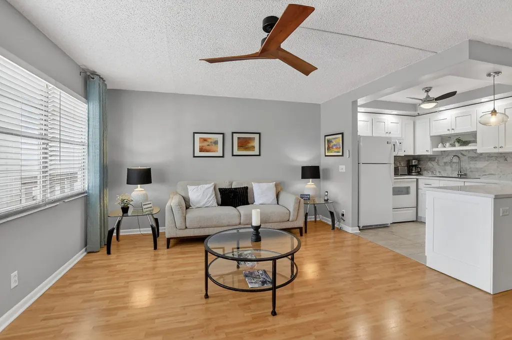 2074 Cambridge D Deerfield Beach FL 33442