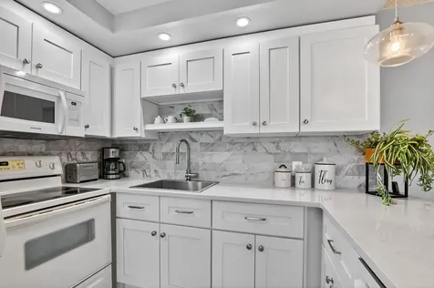 2074 Cambridge D Deerfield Beach FL 33442