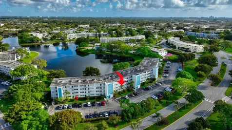 2074 Cambridge D Deerfield Beach FL 33442