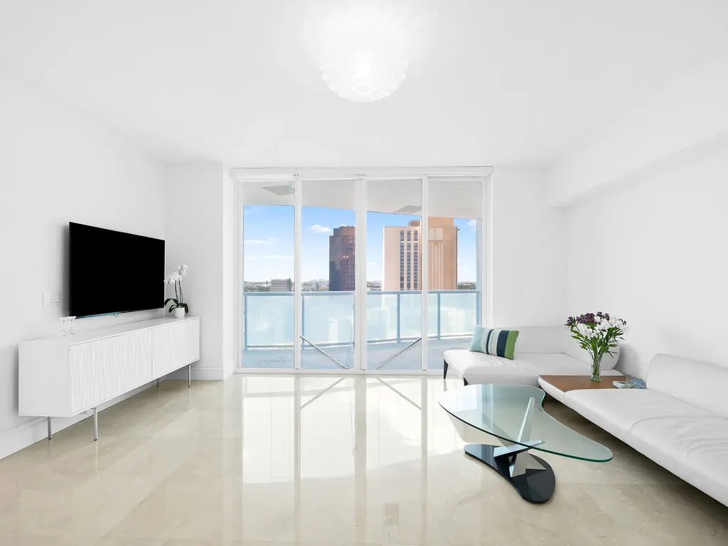 333 Las Olas Way Fort Lauderdale FL 33301