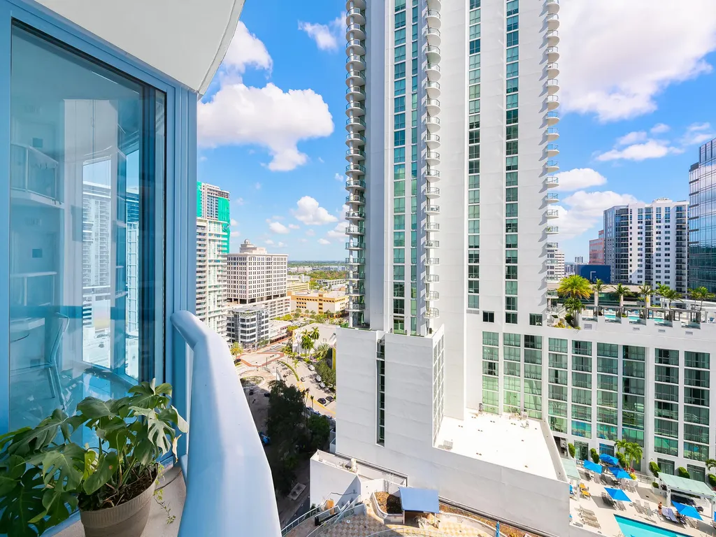 333 Las Olas Way Fort Lauderdale FL 33301