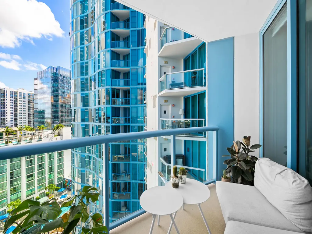 333 Las Olas Way Fort Lauderdale FL 33301