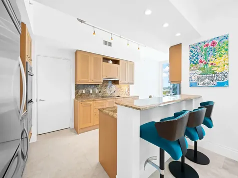 333 Las Olas Way Fort Lauderdale FL 33301