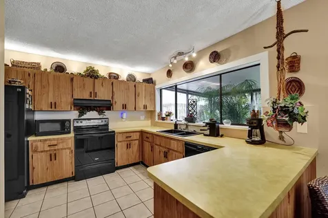 8650 SW 51st Street Cooper City FL 33328
