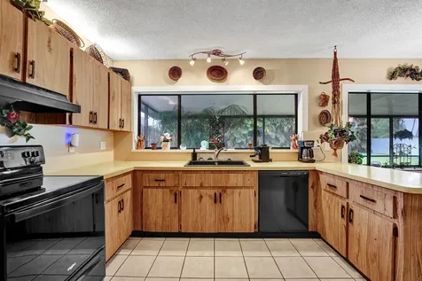 8650 SW 51st Street Cooper City FL 33328