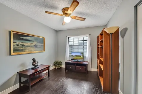 8650 SW 51st Street Cooper City FL 33328