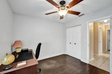 8650 SW 51st Street Cooper City FL 33328