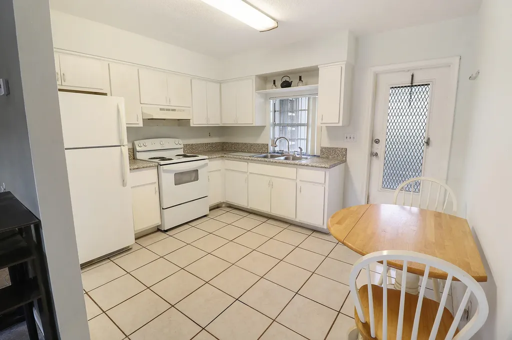 832-834 NE 22nd Drive Wilton Manors FL 33305