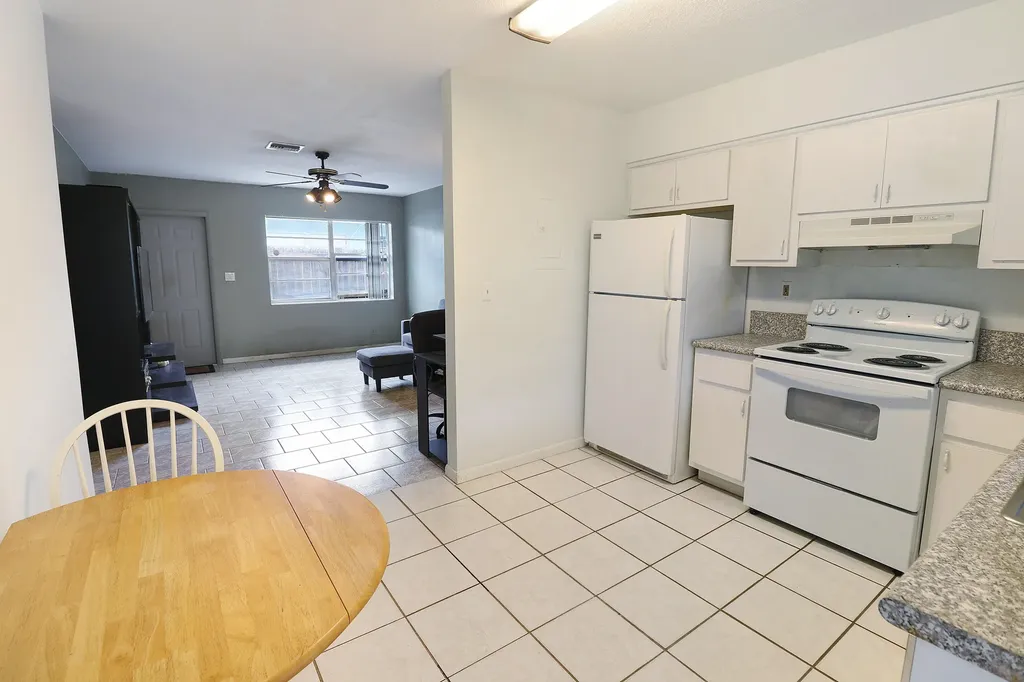 832-834 NE 22nd Drive Wilton Manors FL 33305