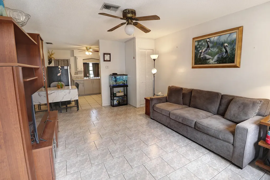 832-834 NE 22nd Drive Wilton Manors FL 33305