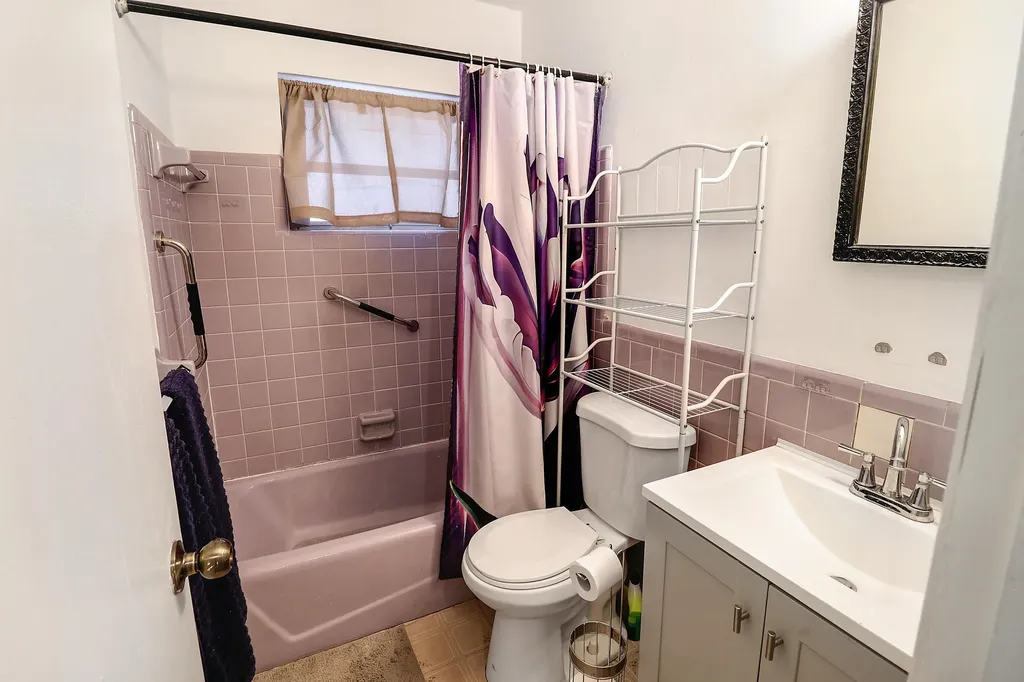 832-834 NE 22nd Drive Wilton Manors FL 33305