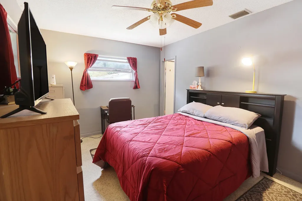 832-834 NE 22nd Drive Wilton Manors FL 33305