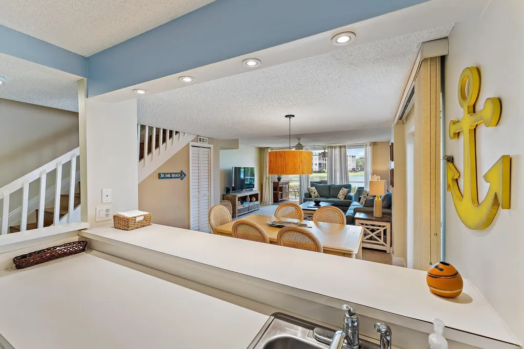 353 S Us Highway 1 Jupiter FL 33477
