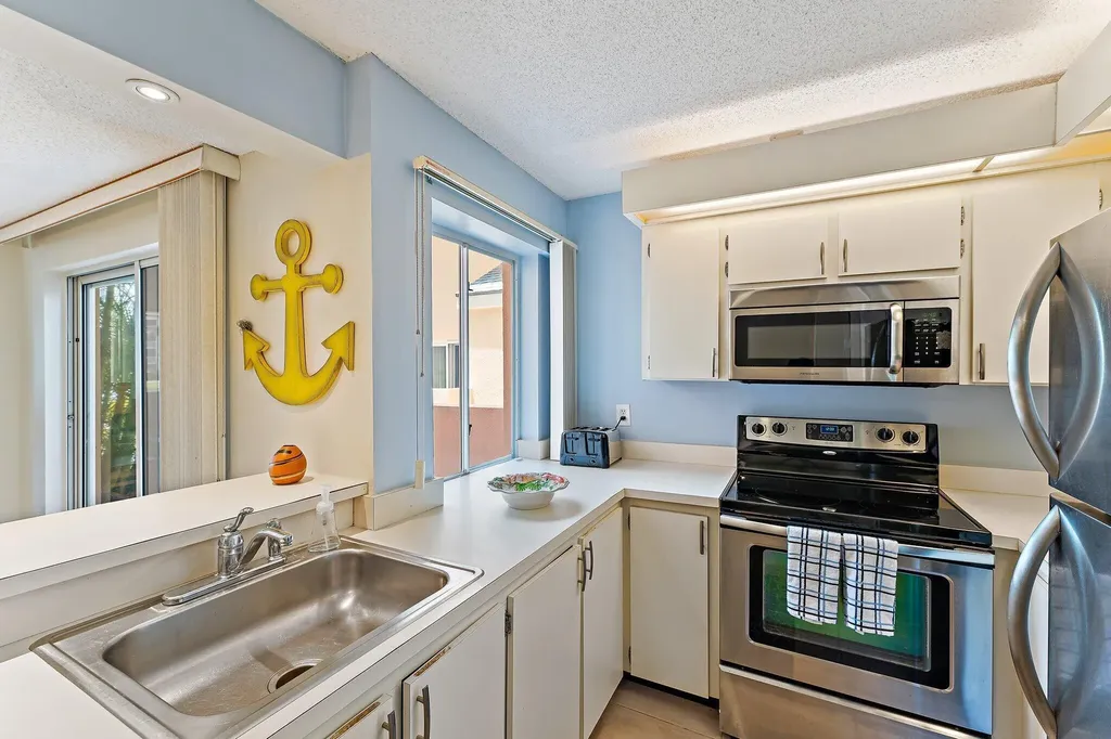 353 S Us Highway 1 Jupiter FL 33477