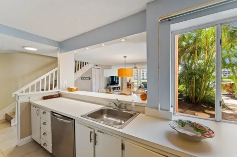353 S Us Highway 1 Jupiter FL 33477